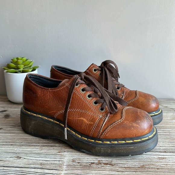 Dr. Martens Shoes - Dr Martens 8651 Platform Oxford Lace Up Vintage Brown Leather England Size 9